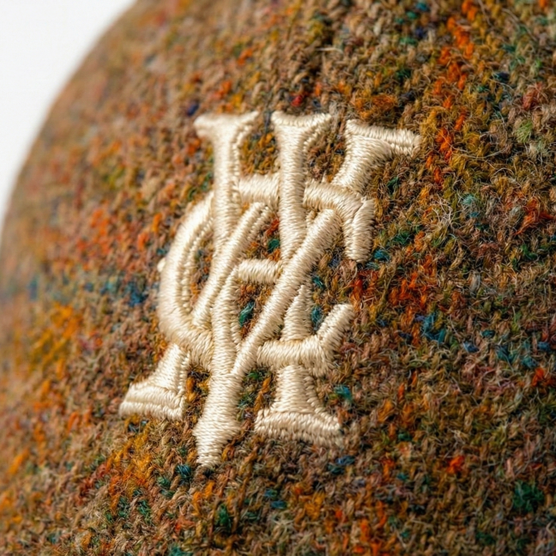 VAYLE Rust Tweed Cap
